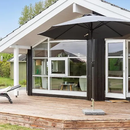 3 Bedroom Lovely In Casa de Férias Jægerspris