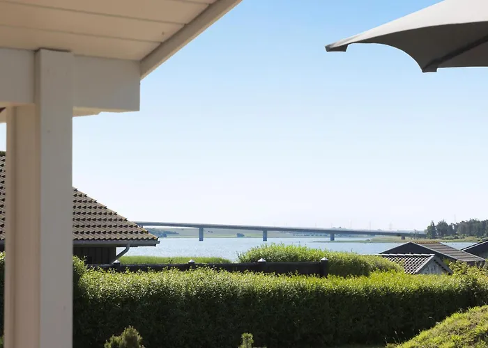 Дом отдыха 3 Bedroom Lovely In